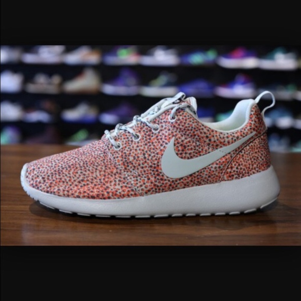 LIMITED EDITION Nike Roshe Run Speckled Pink/Grey